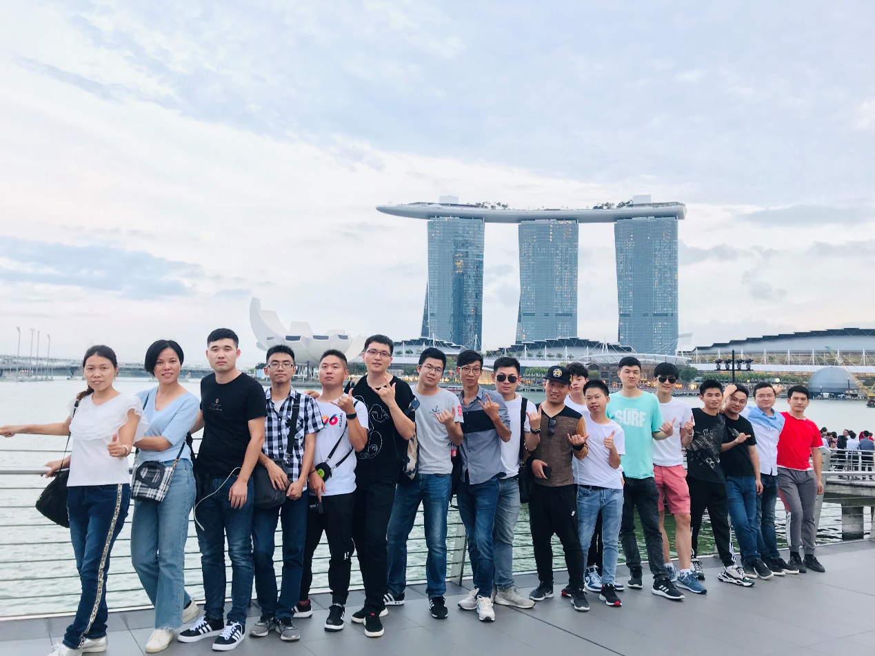 优秀员工新加坡、马来西亚游